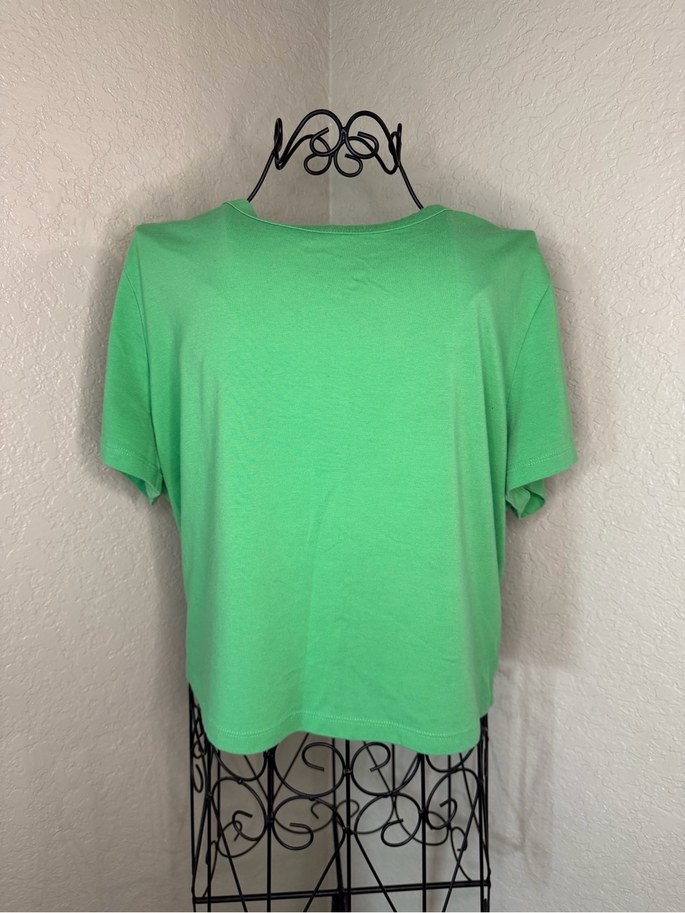 wild fable Lime Green Boxy Short Sleeve Cropped XXL/2X Tee